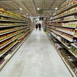 Grocery Square