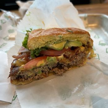Shake Shack Virginia Beach - Avocado Bacon Burger - Fast Food Near Me - Virginia Beach, Virginia Shake Shack Virginia Beach - Avocado Bacon Burger - Fast Food Near Me - Virginia Beach, Virginia
