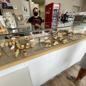 Los Leones - Desserts Near Me - North Miami Beach, Florida