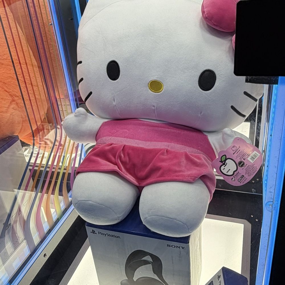 Alamo Drafthouse Cinema Mountain View - Giant plushie inside claw machine. - Cinema Near Me - Mountain View, California Alamo Drafthouse Cinema Mountain View - Giant plushie inside claw machine. - Cinema Near Me - Mountain View, California