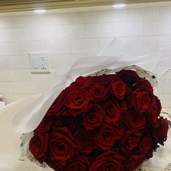 Tiare Flowers - Floral Designers Near Me - Schaumburg, Illinois Tiare Flowers - Floral Designers Near Me - Schaumburg, Illinois