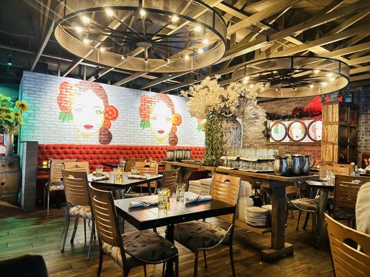 F&D Woodfired Italian Kitchen by null