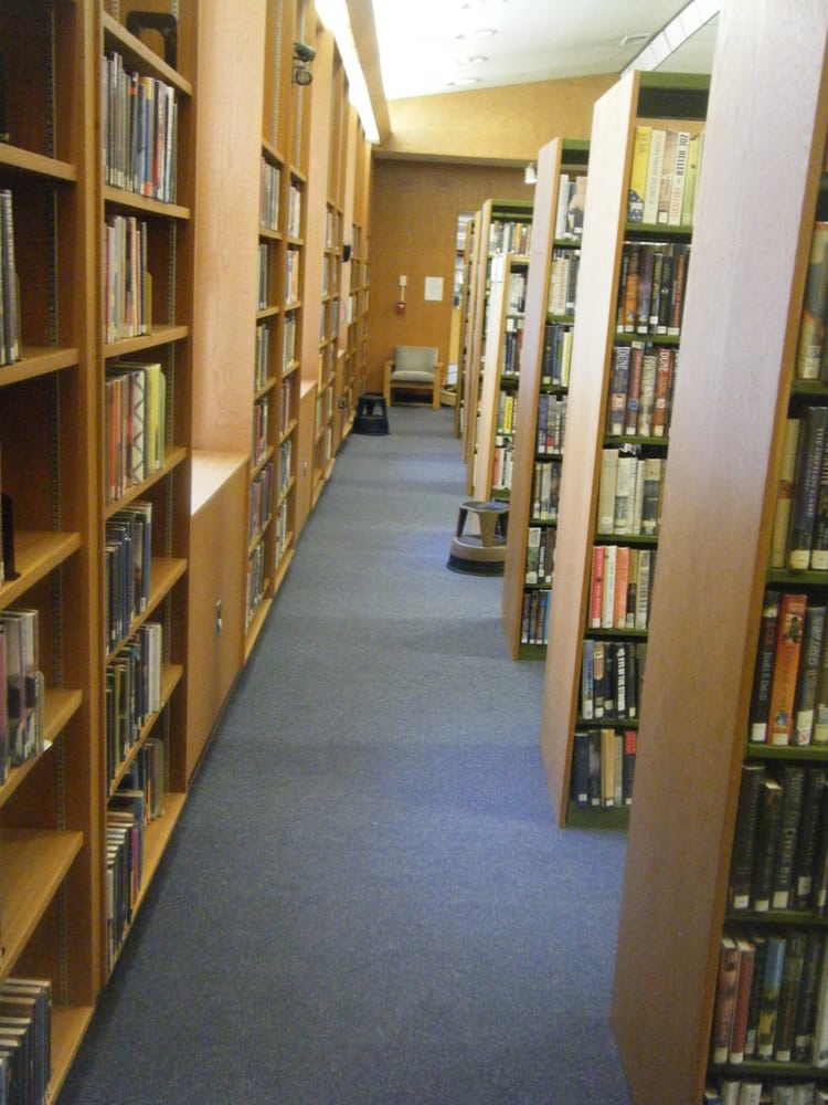 MIDDLETOWN PUBLIC LIBRARY Updated August 2024 11 Photos 700 W