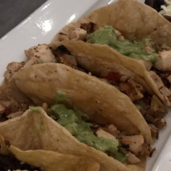 Condesa - Warwick - Chicken Tacos de Pollo - Mexican Near Me - West Warwick, Rhode Island