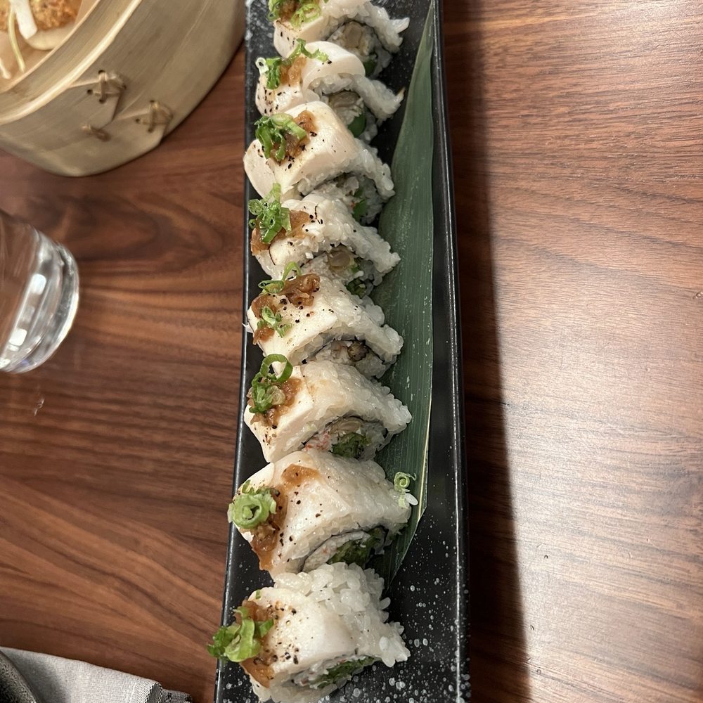 Bisutoro - Snowflake roll - Ramen Near Me - Phoenix, Arizona Bisutoro - Snowflake roll - Ramen Near Me - Phoenix, Arizona