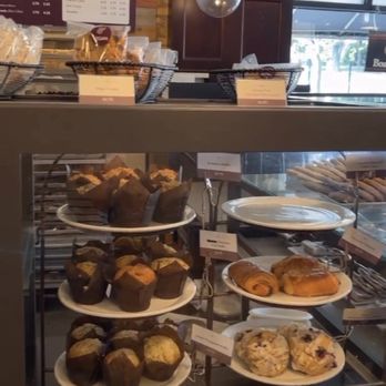 Blackberry Market - Pastries - Cafes Near Me - Glen Ellyn, Illinois