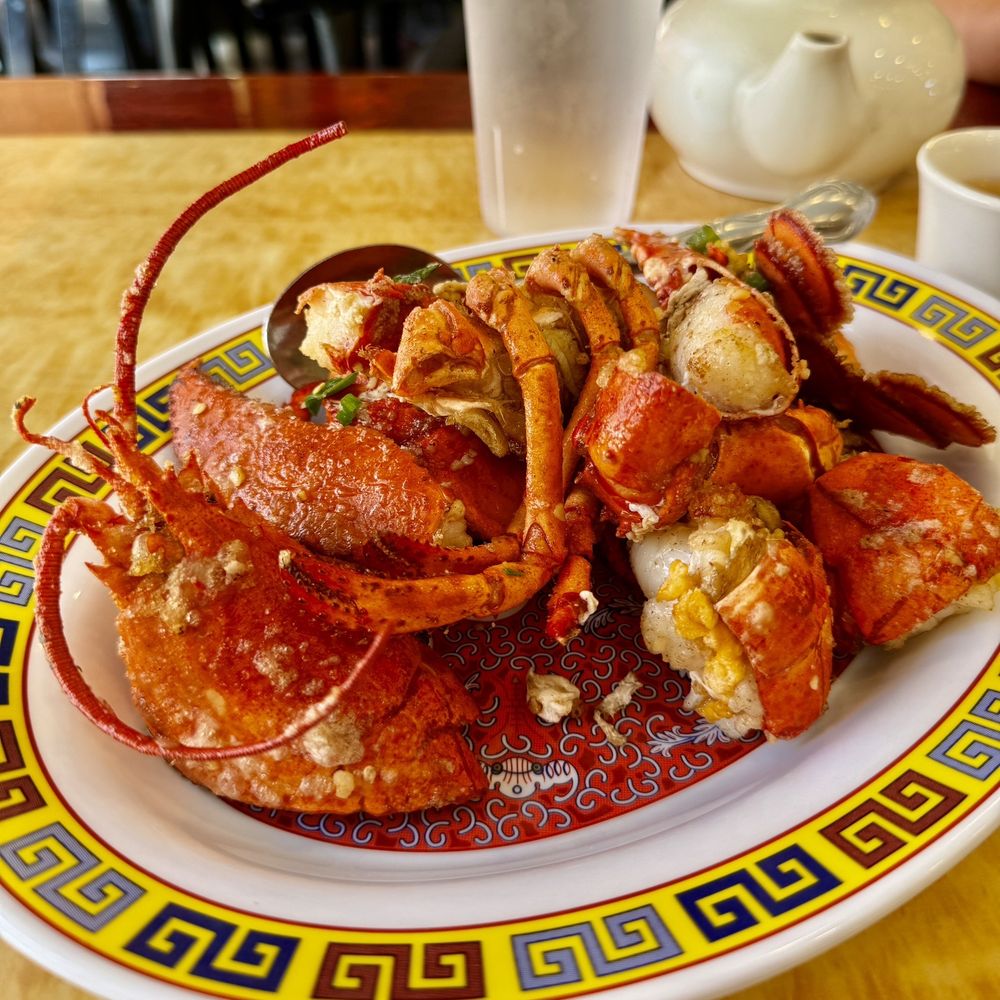 Lobster King - Salt and pepper lobster - Seafood Near Me - Honolulu, Hawaii Lobster King - Salt and pepper lobster - Seafood Near Me - Honolulu, Hawaii