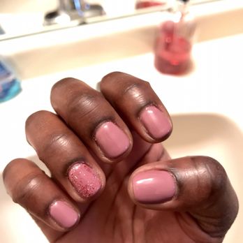 Nails On Yonge - Shellac manicure ..$30 - Nail Salons Near Me - Toronto, Ontario