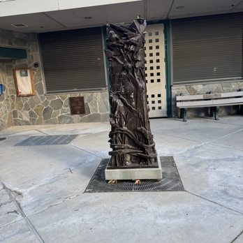 Stough Canyon Park - Art near the restrooms - Parks Near Me - Burbank, California Stough Canyon Park - Art near the restrooms - Parks Near Me - Burbank, California
