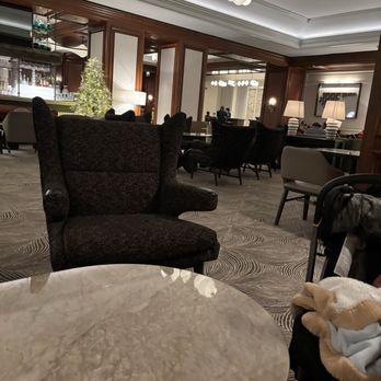 The Lobby Lounge - Bars Near Me - St. Louis, Missouri The Lobby Lounge - Bars Near Me - St. Louis, Missouri