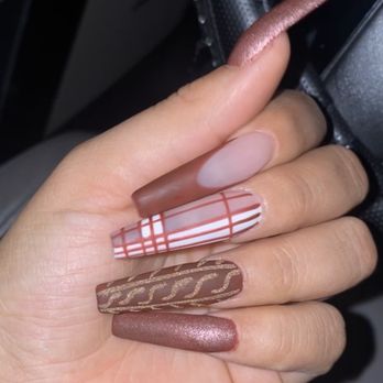 Nails 2 C - Nail Salons Near Me - Canby, Oregon