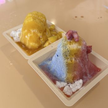 Island Vintage Shave Ice - Hawaiian Rainbow & Aloha Mango - Shaved Ice Near Me - Honolulu, Hawaii Island Vintage Shave Ice - Hawaiian Rainbow & Aloha Mango - Shaved Ice Near Me - Honolulu, Hawaii