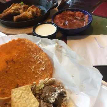 El Torito - Taco Tuesday you can't go wrong.. add a little hot wings...8 tacos 3 drinks.. hot wings...$28..not to bad - Mexican Near Me - Hawthorne, California El Torito - Taco Tuesday you can't go wrong.. add a little hot wings...8 tacos 3 drinks.. hot wings...$28..not to bad - Mexican Near Me - Hawthorne, California