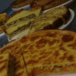 La Victoriosa Panaderia & Cafeteria - Tartas de todos los sabores