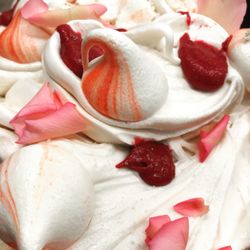 Gelato Papa - Rosewater Raspberry Meringue