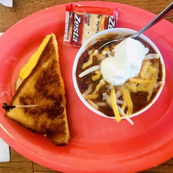 Providence Road Sundries - Grilled cheese & chili - Sports Bars Near Me - Charlotte, North Carolina