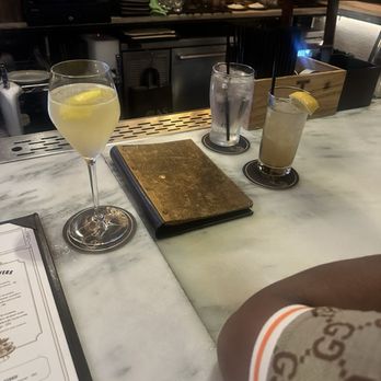 Loch Bar - Drinks - Seafood Near Me - Houston, Texas