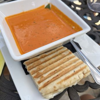 Fiori Spa - Tomato basil soup and grilled cheese - Day Spas Near Me - Houston, Texas Fiori Spa - Tomato basil soup and grilled cheese - Day Spas Near Me - Houston, Texas