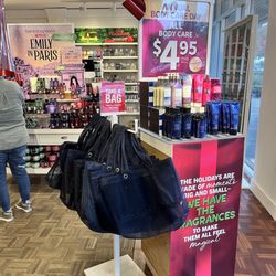 Bath & Body Works