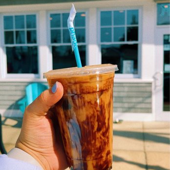 Muni’s Coffee Joint - Cold Brew Coffee - Coffee & Tea Near Me - Lindenhurst, New York