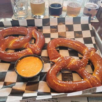 Coddington Brewery - Breweries Near Me - Middletown, Rhode Island