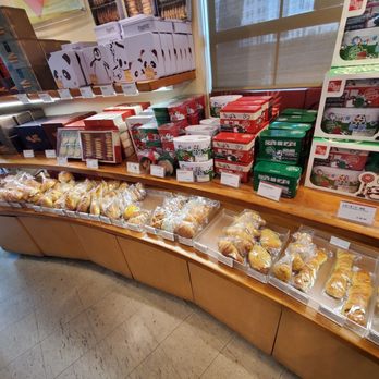 Kee Wah Bakery - Bakeries Near Me - San Gabriel, California Kee Wah Bakery - Bakeries Near Me - San Gabriel, California