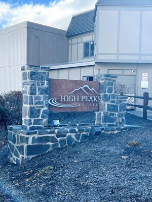 High Peaks Resort by null
