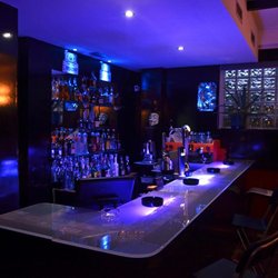 American Club Bar - Cocktail Bar