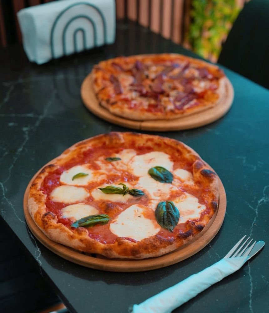 Social spots from Noya Cafe