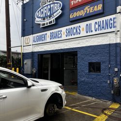 Pacific Tire - Front of shop