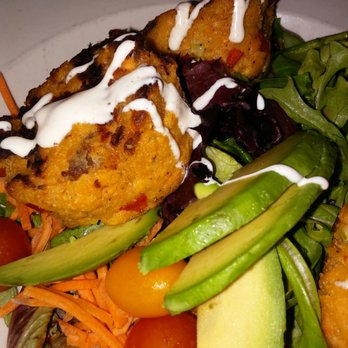 Lips - Florida - Crab cakes - Bars Near Me - Oakland Park, Florida Lips - Florida - Crab cakes - Bars Near Me - Oakland Park, Florida