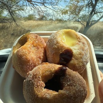 Manuela Malasada - Big Island - Food Trucks Near Me - Waimea, Hawaii