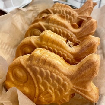Anko - Taiyaki! Very chewy, like mochi. 5/5! - Desserts Near Me - Los Angeles, California Anko - Taiyaki! Very chewy, like mochi. 5/5! - Desserts Near Me - Los Angeles, California
