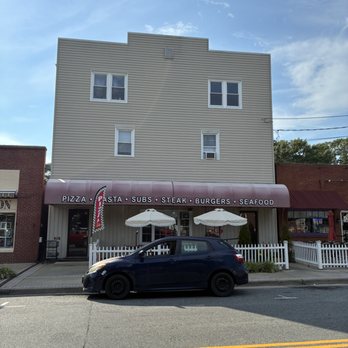 Mathews Grill and Deli - Mathews Grill & Deli - Pizza Near Me - Mathews Va, Virginia