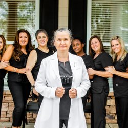 Kurz Family and Cosmetic Dentistry - Dr.Kurz and Team