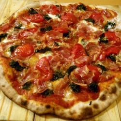 I ate this pizza it was AMAZING!