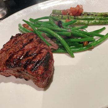 J Gilbert's - Filet mignon with asparagus and green beans - Steakhouses Near Me - McLean, Virginia