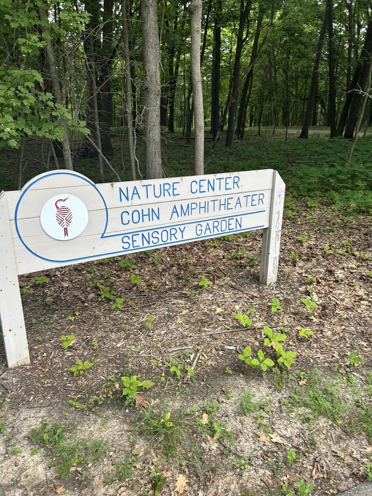 Lewis E Wint Nature Center Logo