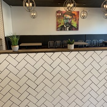 Guac N Tacos - Wall - Tacos Near Me - Elmhurst, Illinois