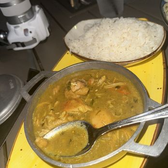 Dukunoo - Curry chicken - Caribbean Near Me - Miami, Florida
