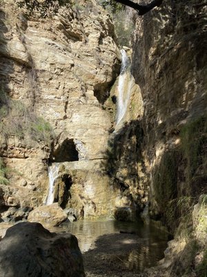 Black Star Canyon Falls Trailhead by null