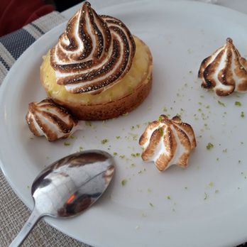 Bistro Eloise - French Restaurant - Lemon tart with cute merengue on the side - French Near Me - Elmhurst, New York Bistro Eloise - French Restaurant - Lemon tart with cute merengue on the side - French Near Me - Elmhurst, New York