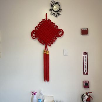 Foot Retreat - Wall decorations in reception area - Reflexology Near Me - South Elgin, Illinois Foot Retreat - Wall decorations in reception area - Reflexology Near Me - South Elgin, Illinois