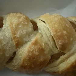 Dunkin' - Stale pastry instead of apple turnover.