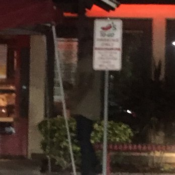 Chili's - Leaving Chili's FOODLESS AFTER I PAID FOR FOOD THAT WAS DONE AN HR AGO - American Near Me - Aventura, Florida