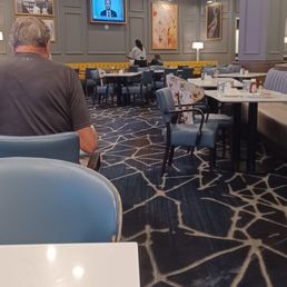 Empty restaurant.