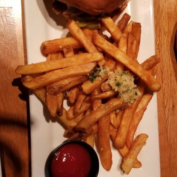 Knolls Restaurant - Ham sandwich with sweet potato fries - American Near Me - Long Beach, California Knolls Restaurant - Ham sandwich with sweet potato fries - American Near Me - Long Beach, California
