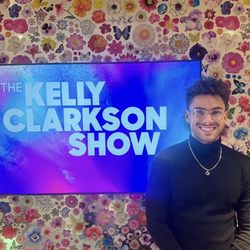Got to read for Kelly Clarkson. It was absolutely amazing. She is such a wonderful person. It was beyond a pleasure!!!