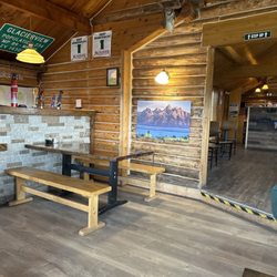Sheep Mountain Lodge - Nice dining area, great server, Blake, all the way from Ft Collins, CO