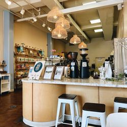 Be Bright Coffee - Cute shop, cool merch and yummy coffee!